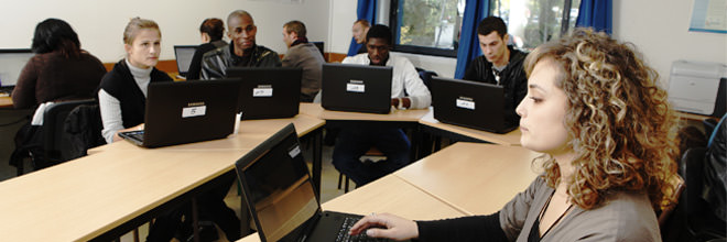 école au salon studyrama