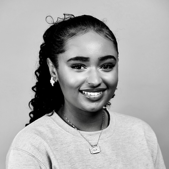 Norah FOURNIER : Chargée de Marketing et Événementiel